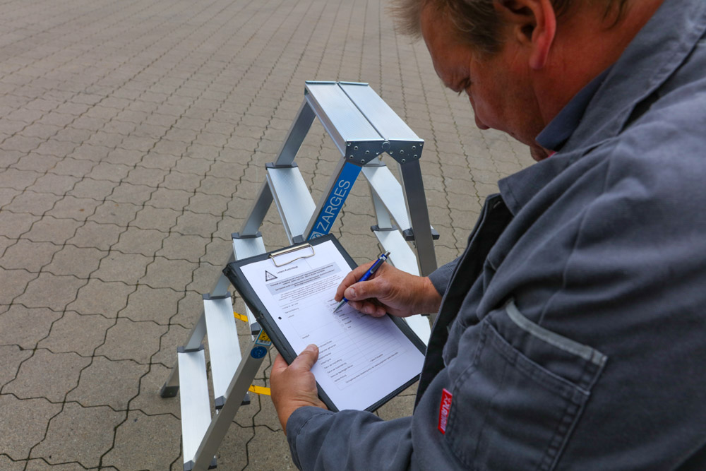 Servicearbeiten Servicearbeiten